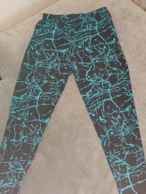5/$20 W. Collection Black Leggings with Teal Splatter Design